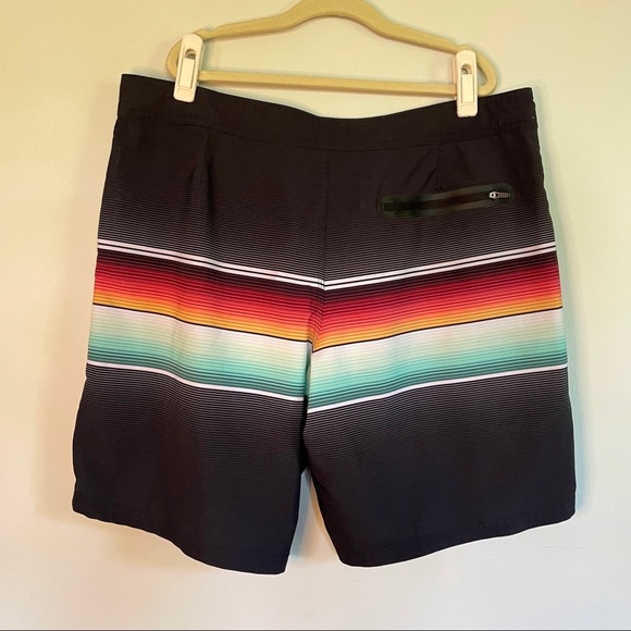NWOT Surfer Supplies Men’s Boardshorts Sz 34” waist, 9” inseam lined shorts - Picture 8 of 11